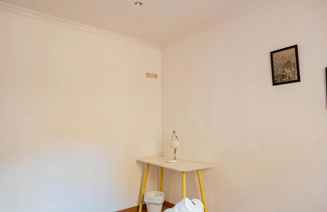 2 Bedroom Apartment Barcelona Center-1